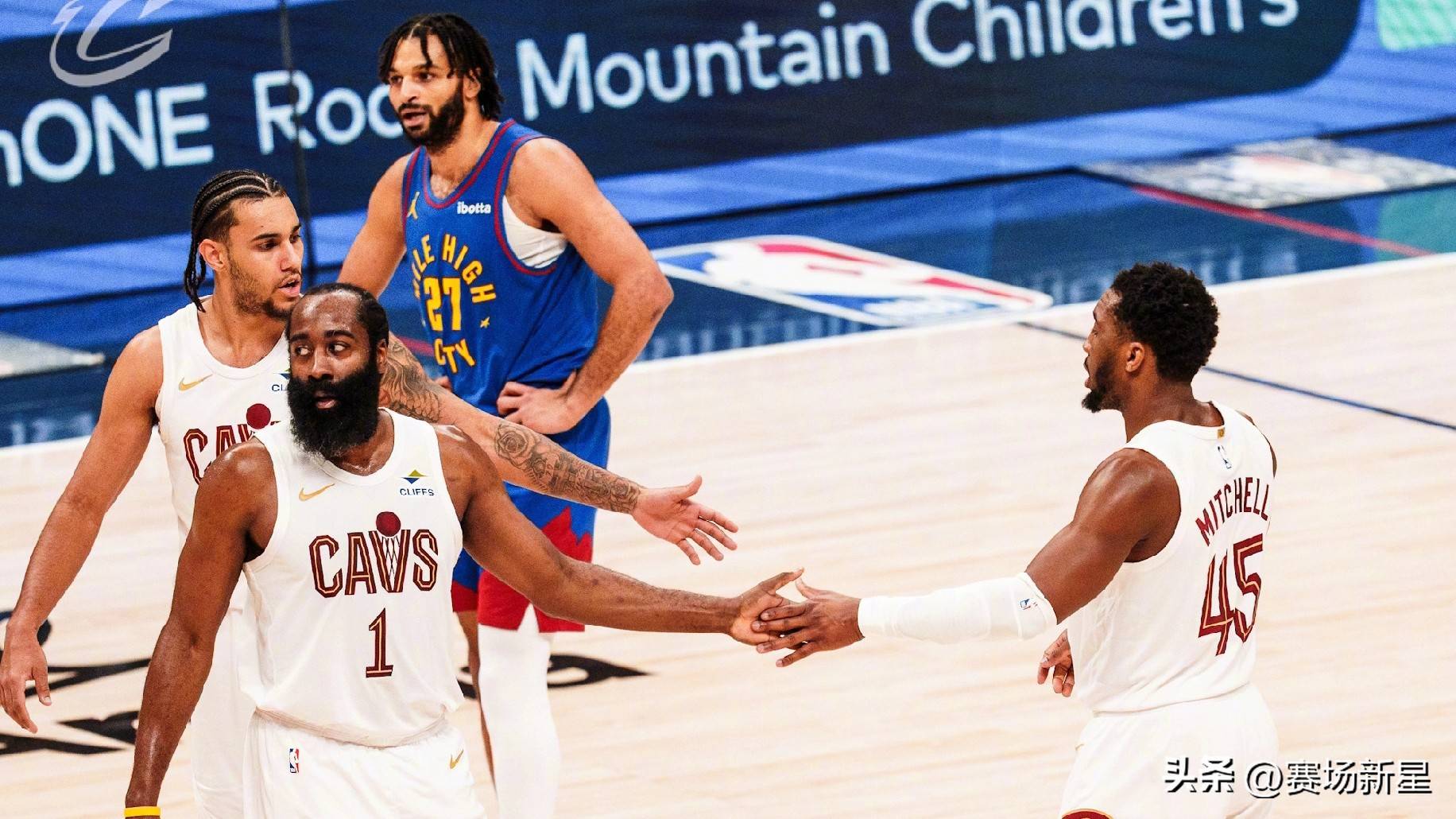 奥运周期关键战焦点战,活塞强势晋级掘金 奥运周期关键战焦点战,活塞强势晋级掘金