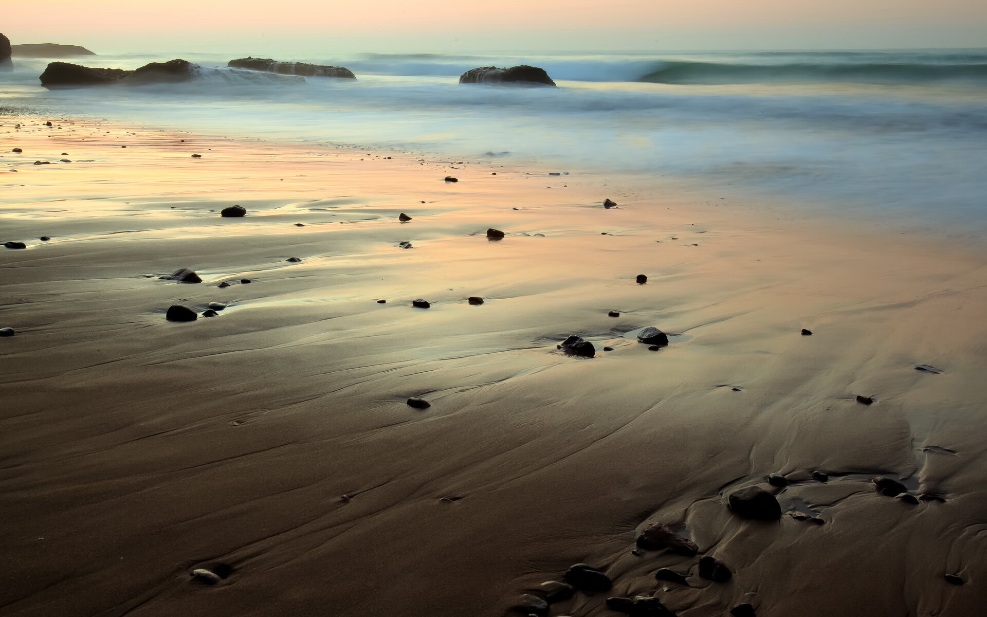跨越时空的绝境反击，从东决战场的窒息时刻到里昂的孤注一掷